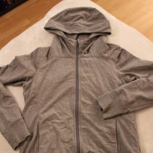 Lululemon gray zip-up hoodie size 6